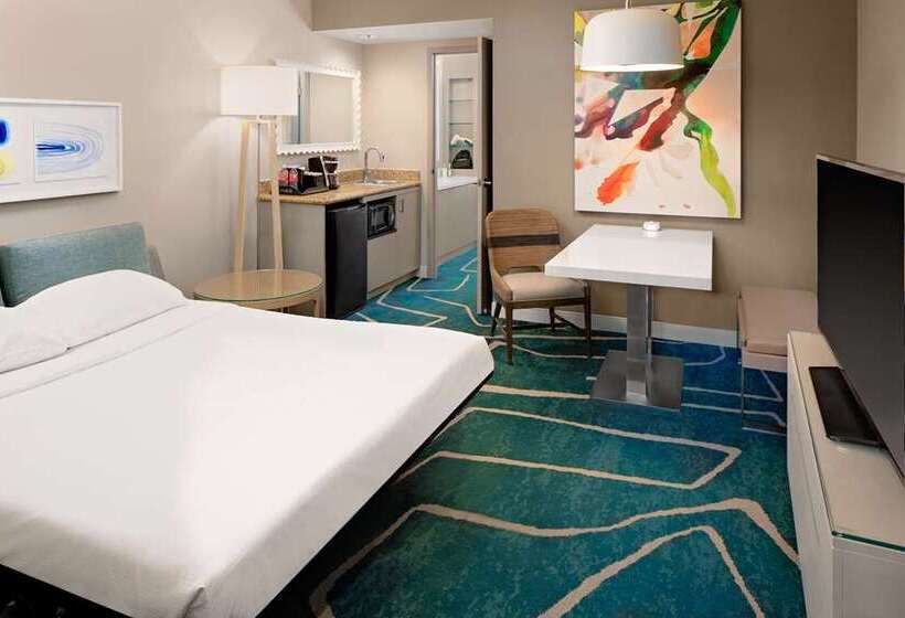 اتاق استاندارد با تخت بزرگ, Embassy Suites By Hilton Atlanta At Centennial Olympic Park