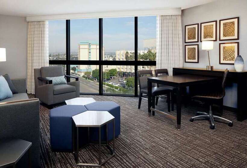 اتاق استاندارد با تخت بزرگ, Embassy Suites By Hilton Atlanta At Centennial Olympic Park