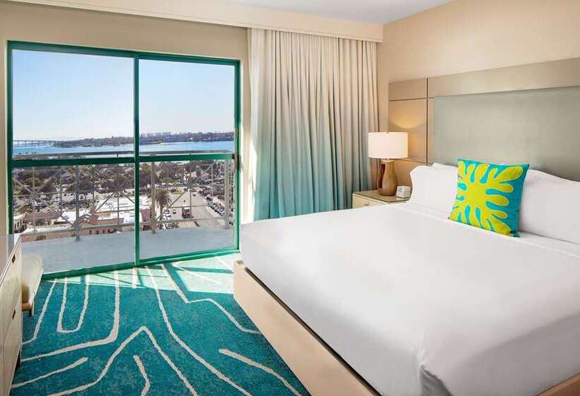 اتاق استاندارد با تخت بزرگ, Embassy Suites By Hilton Atlanta At Centennial Olympic Park