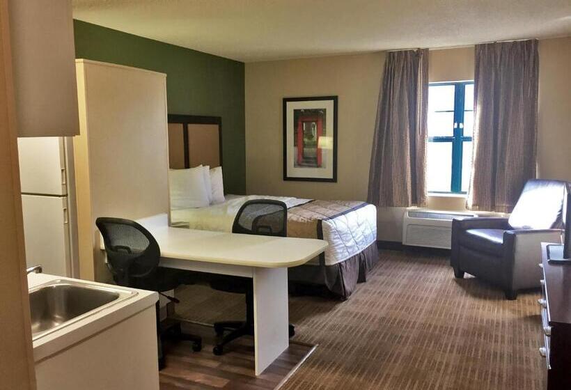 Standard Studio, Extended Stay America Suites  Akron  Copley  East