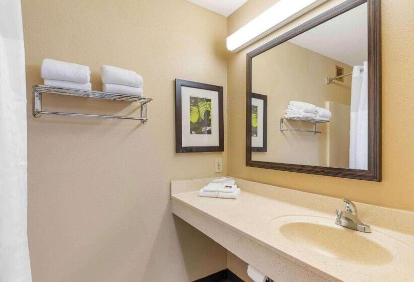 استودیوی استاندارد, Extended Stay America Suites   St Louis   Westport   E Lackland Rd