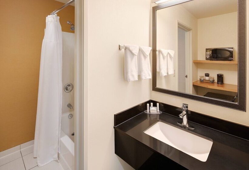 Chambre Standard 2 Lits Doubles, Fairfield Inn & Suites By Marriott Indianapolis Airport