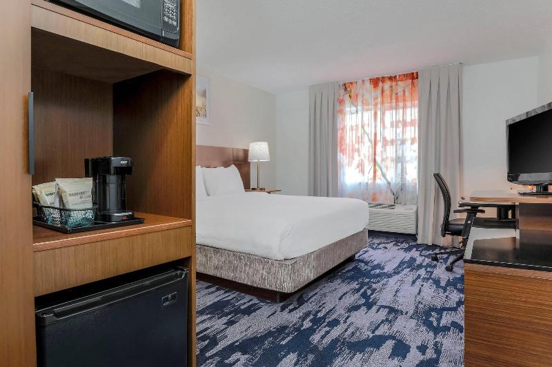 اتاق استاندارد با تخت بزرگ, Fairfield Inn & Suites Houston Westchase