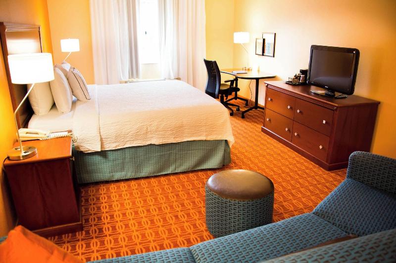 اتاق استاندارد با تخت بزرگ, Fairfield Inn By Marriott Lumberton