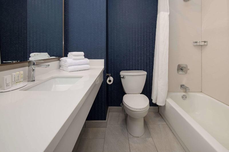 اتاق استاندارد با تخت بزرگ, Fairfield Inn Spokane Downtown