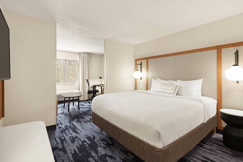 اتاق استاندارد با تخت بزرگ, Fairfield Inn By Marriott Warren Niles