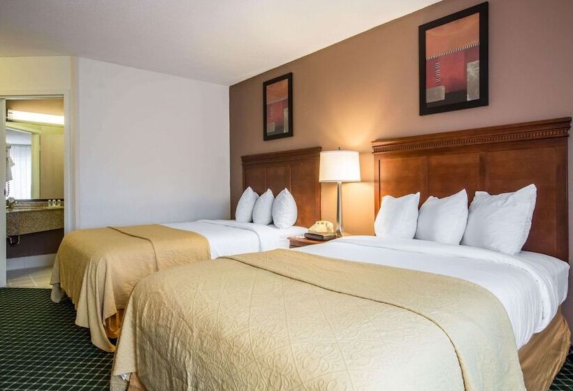 اتاق استاندارد با 2 تخت دوبل, Quality Inn Colchester  Burlington