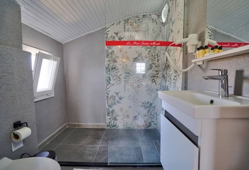 اتاق استاندارد, Lamira Suites Alacati