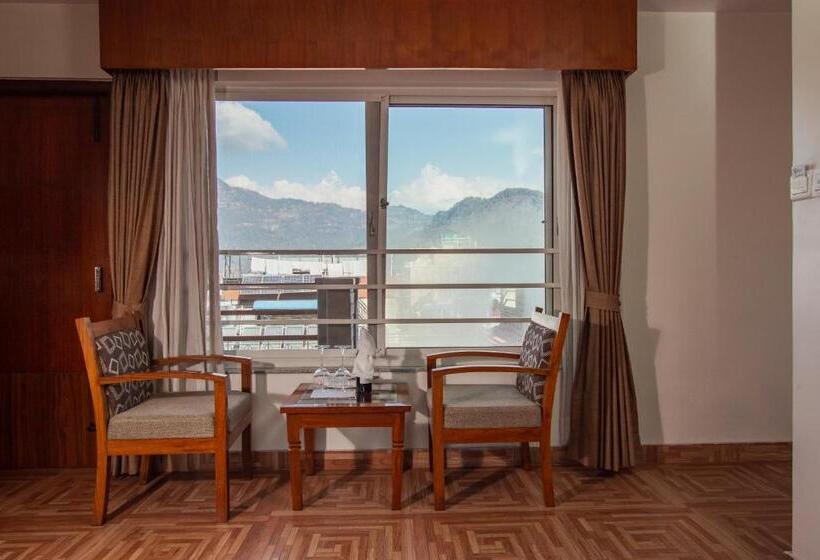 سوییت لوکس, Mount View Pokhara
