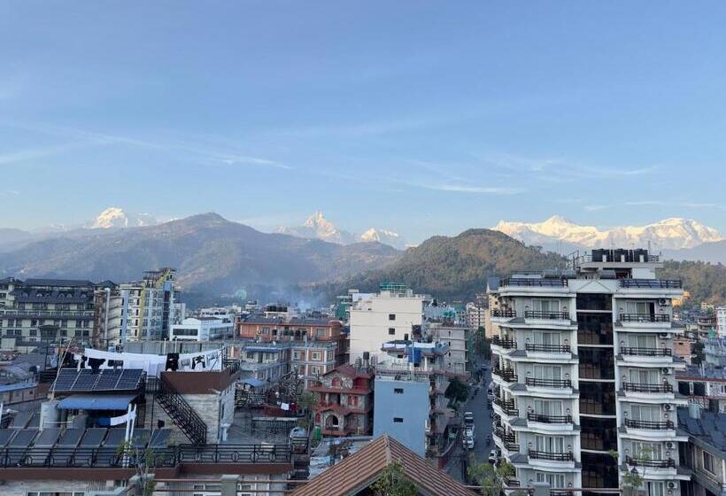 سوییت لوکس, Mount View Pokhara