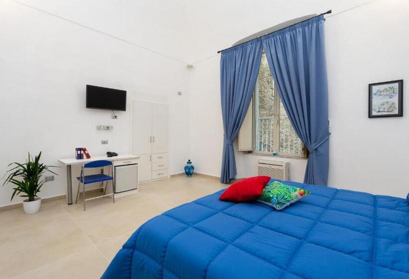 سوییت جونیور لوکس, Il Tesoro Smart Suite & Spa