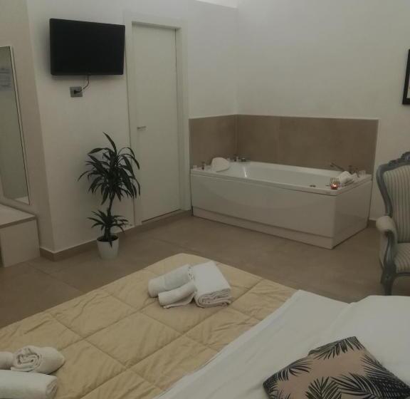سوییت لوکس, Il Tesoro Smart Suite & Spa