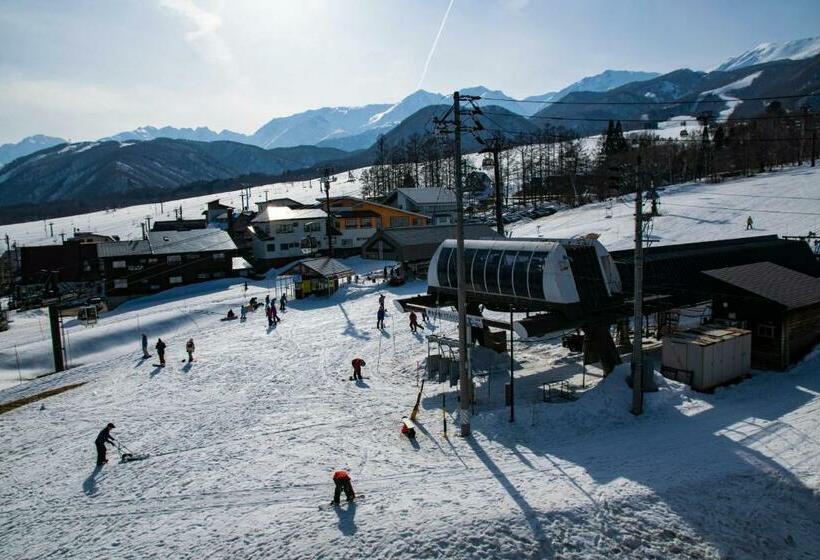 غرفة قياسية ثلاثية, La Vista Hotel Tsugaike   Stay On The Slopes