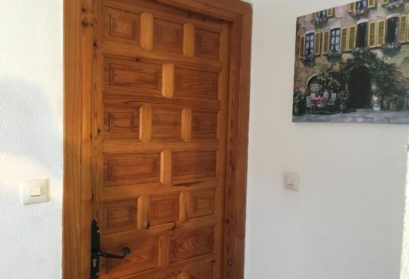 اتاق استاندارد با چشم‌انداز باغ, Casa Rural Paloma