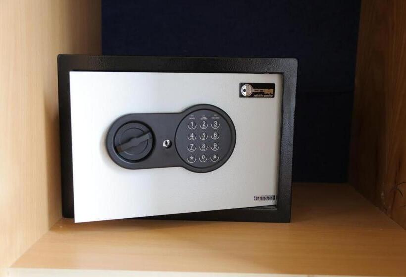 اتاق استاندارد, Guest House Mediterranea