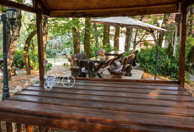 اتاق لوکس, Holiday Resort Zlatni Dol Mostar