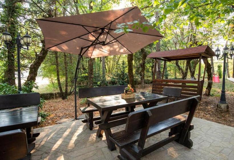 اتاق لوکس, Holiday Resort Zlatni Dol Mostar
