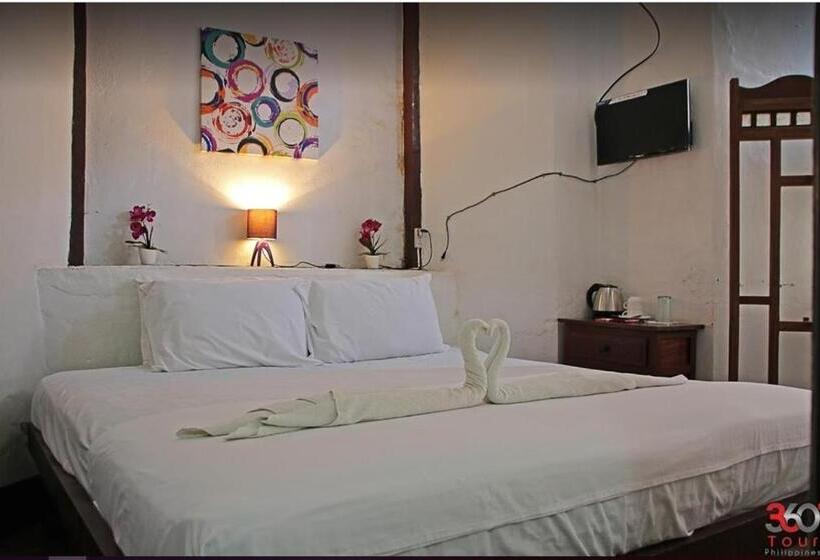 اتاق لوکس, Escolta's Homey Lodge