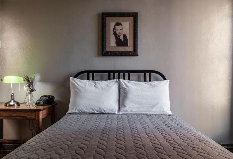 اتاق استاندارد با تخت دوبل, Gardner Hotel & Hostel