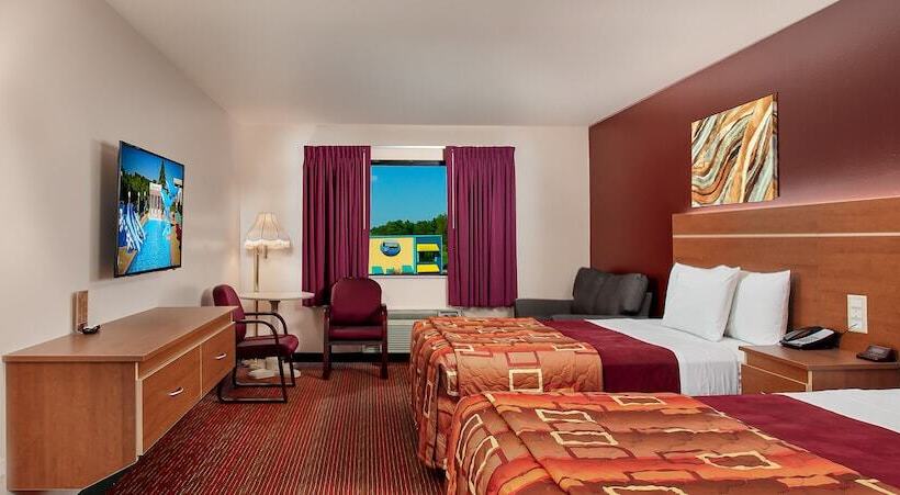 استودیوی استاندارد, Grand Marquis Waterpark Hotel & Suites