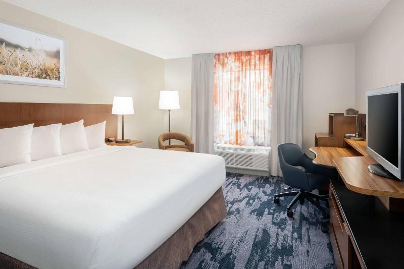 اتاق استاندارد با تخت بزرگ, Fairfield Inn And Suites Austin South