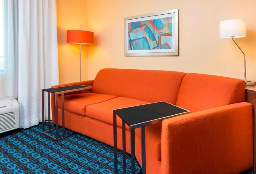 استودیو استاندارد با تخت کینگ, Fairfield Inn & Suites Victoria