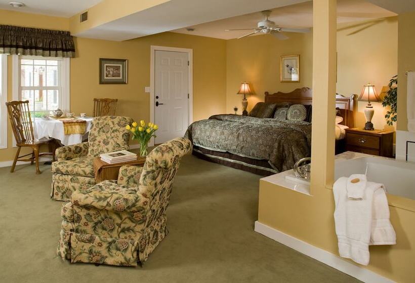 Suite, Goldmoor Inn & Resort