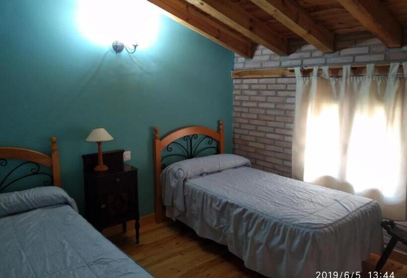 اتاق استاندارد, Hostal Camino Del Cid