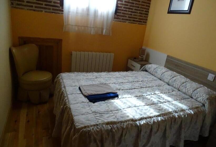 اتاق استاندارد, Hostal Camino Del Cid