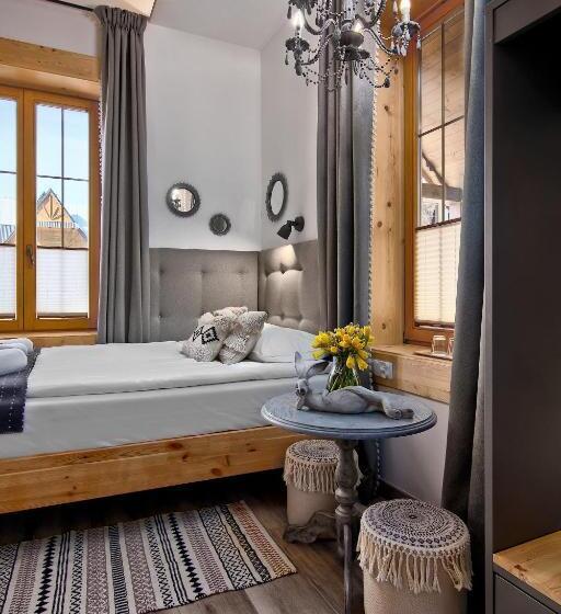 اتاق سوپریور چهار تخته, Niedźwiedzia Residence