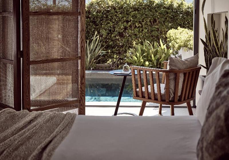سوئیت جونیور با استخر, Contessina Suites & Spa   Adults Only