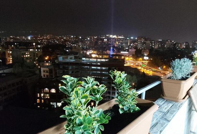 آپارتمان 1 خوابه با بالکن, Veranda