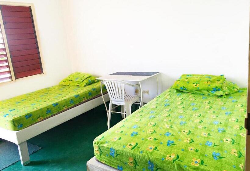 اتاق استاندارد یک نفره, African Symbol Guest House