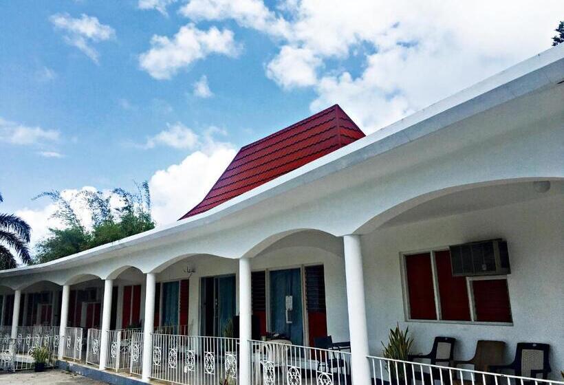 اتاق استاندارد سه نفره, African Symbol Guest House
