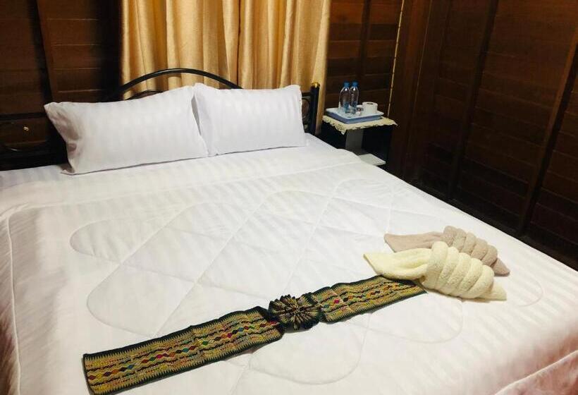 اتاق استاندارد با سرویس بهداشتی مشترک, Banthai Guesthouse