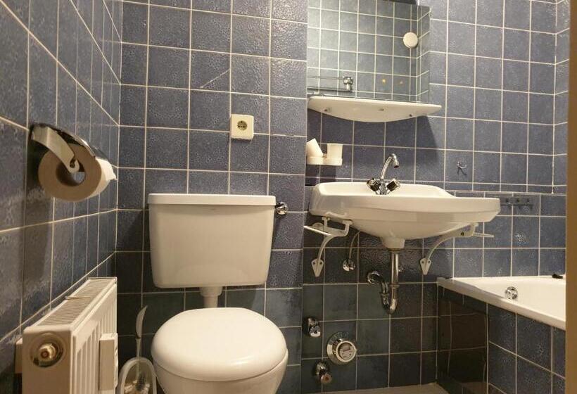 استودیوی استاندارد, Haus Anderl