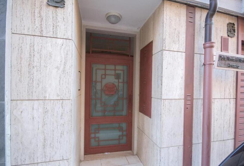 اتاق استاندارد, City Center N. One