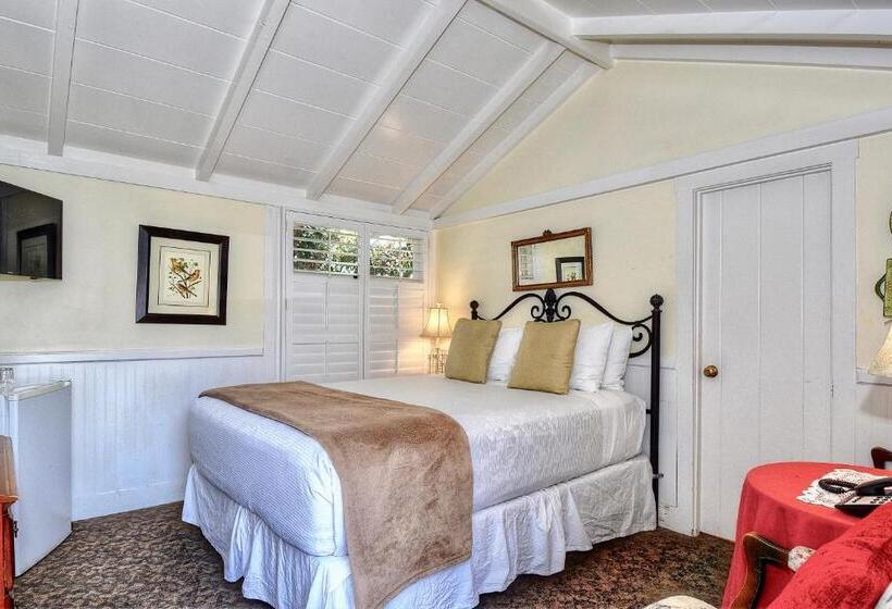 اتاق لوکس, Carmel Green Lantern Inn