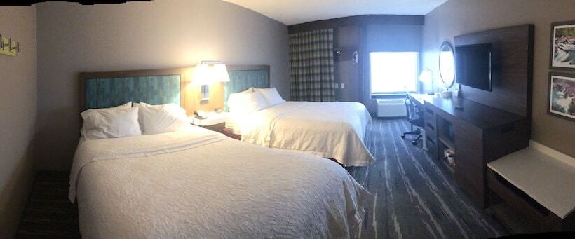 Standard Room, Hampton Inn Bentonville/rogers