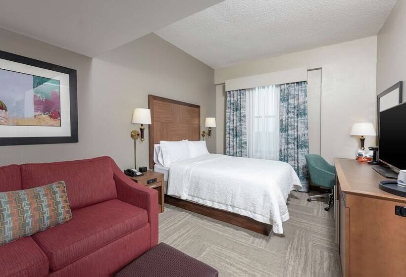 اتاق استاندارد, Hampton Inn Indianapolis Downtown Across From Circle Centre