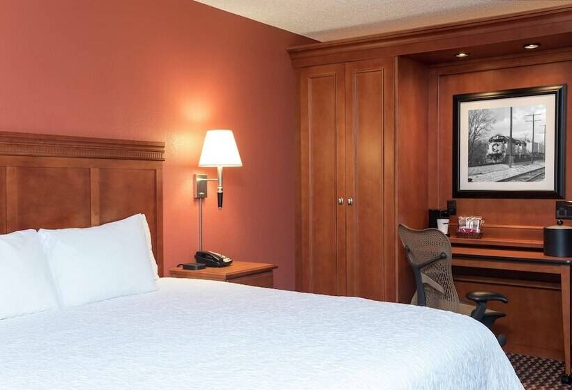 اتاق استاندارد با تخت دوبل, Hampton Inn Joliet  I80