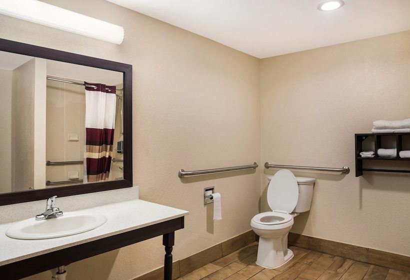 Habitación Deluxe Adaptada para personas con movilidad reducida, Red Roof Inn Tupelo