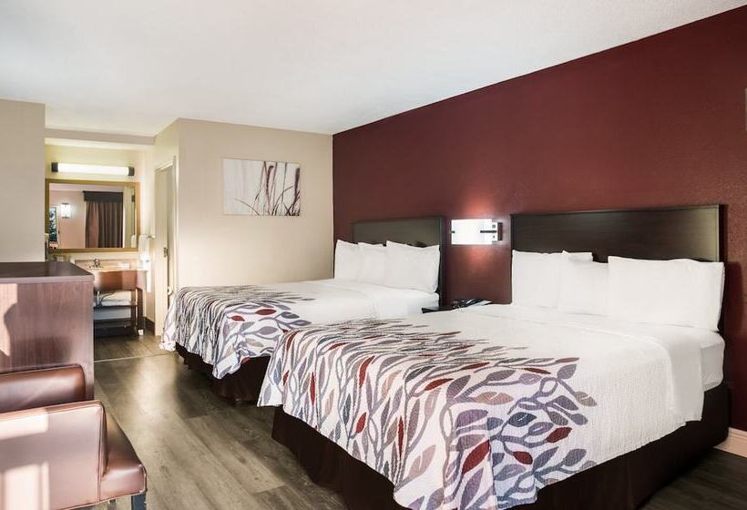 غرفة ديلوكس, Red Roof Inn Tupelo