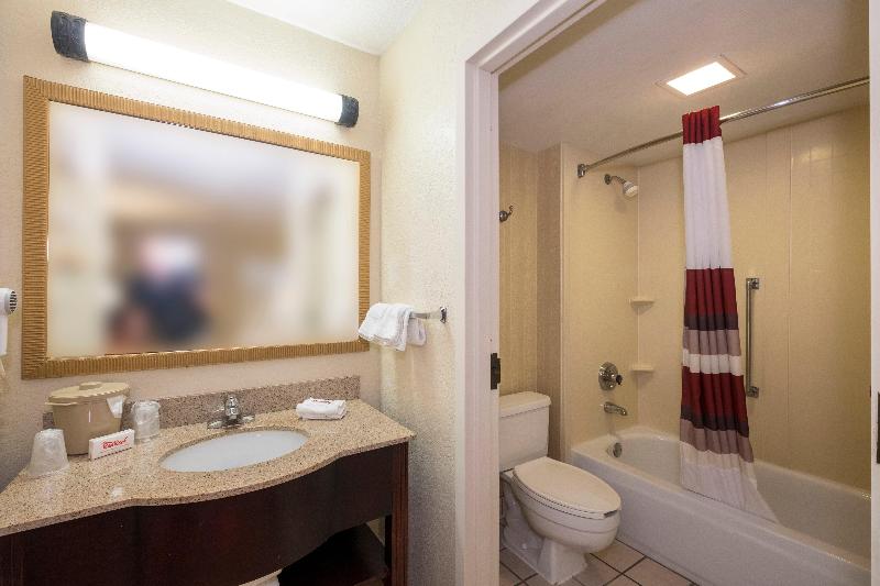اتاق سوپریور, Red Roof Inn Tupelo