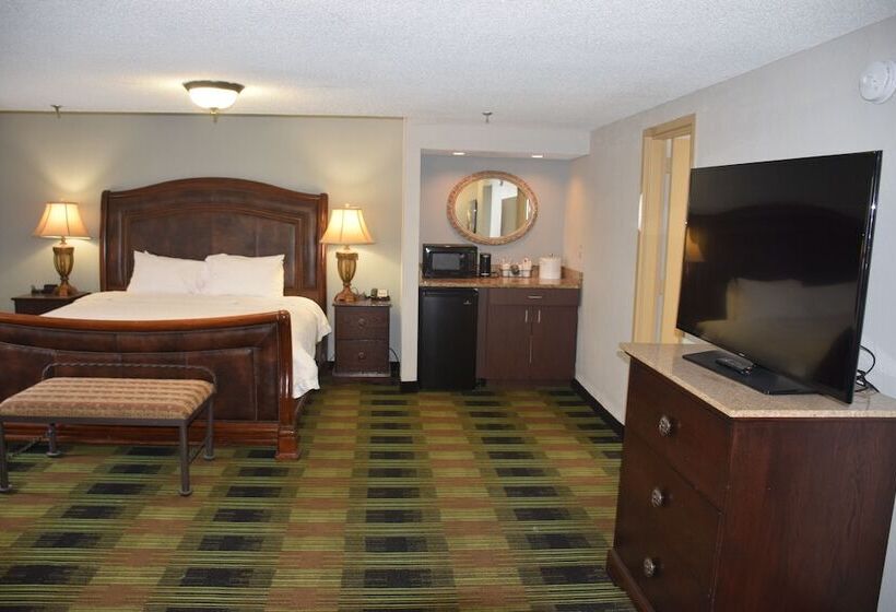 Suite Deluxe, Wingate By Wyndham Baltimore Bwi Airport