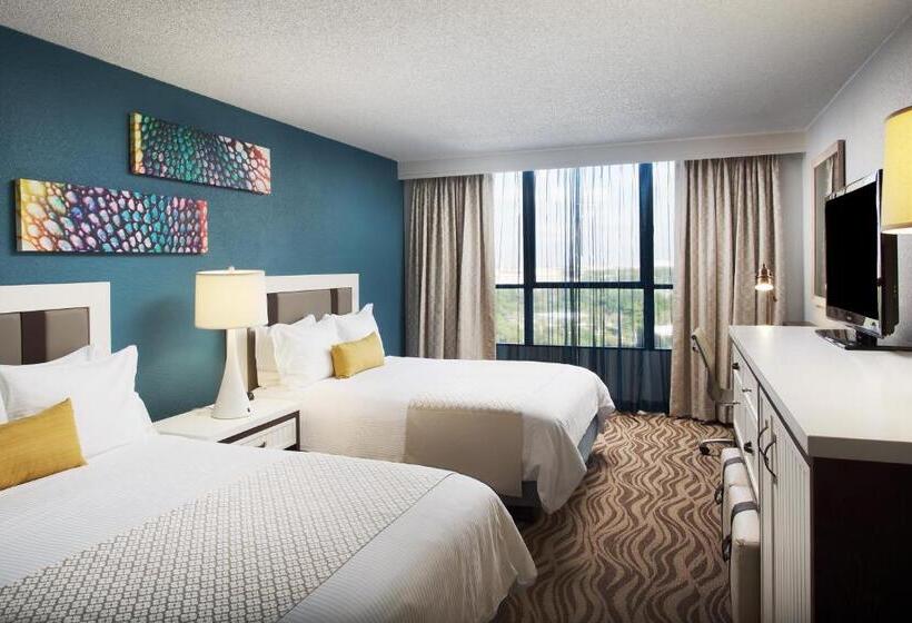 اتاق استاندارد با چشم‌انداز دریاچه, Wyndham Lake Buena Vista Disney Springs Resort Area