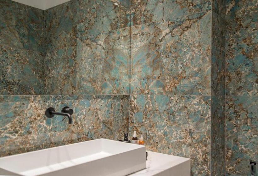 آپارتمان 3 خوابه, Pinacota Suites Athens