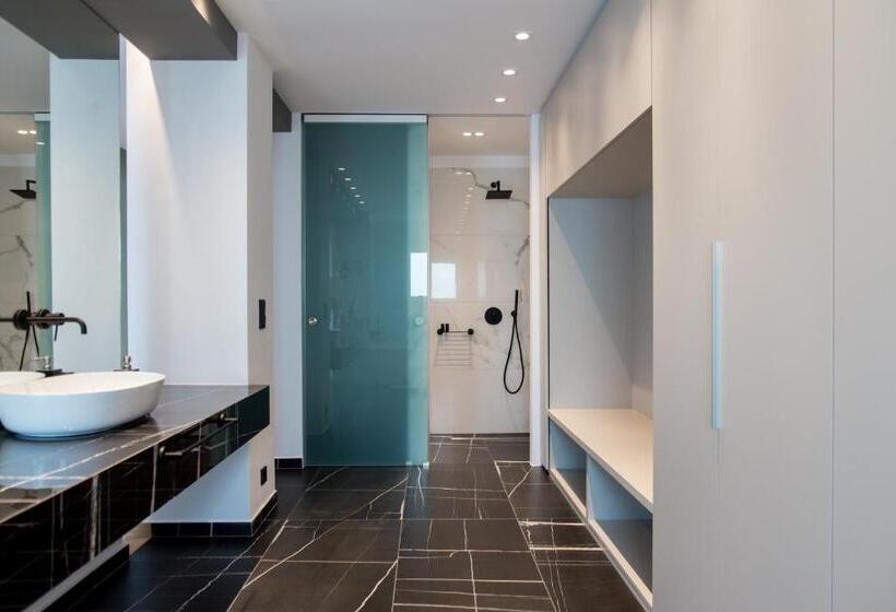 آپارتمان 3 خوابه, Pinacota Suites Athens