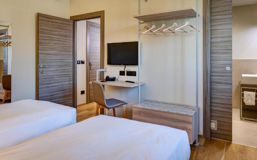 اتاق استاندارد, Park Hotel & Residence By The Cube