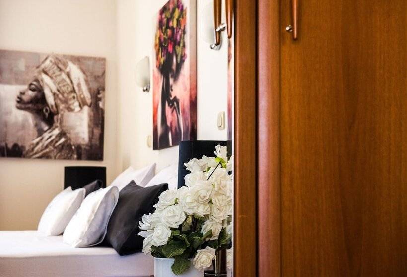 استودیوی استاندارد, Apartment And Rooms Ana